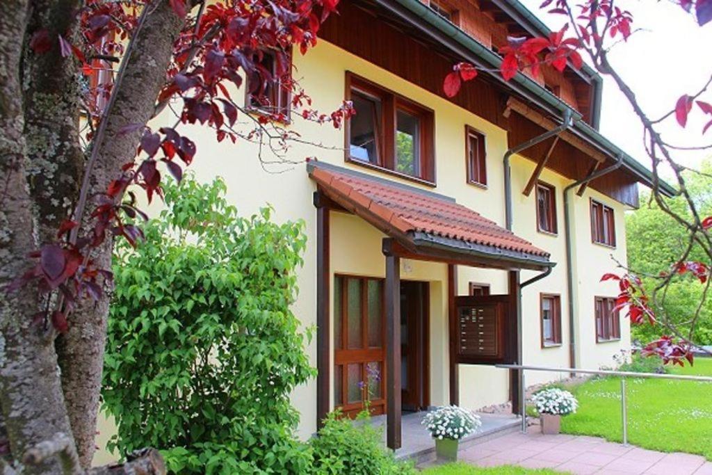 Ferienwohung Flores Hinterzarten Esterno foto